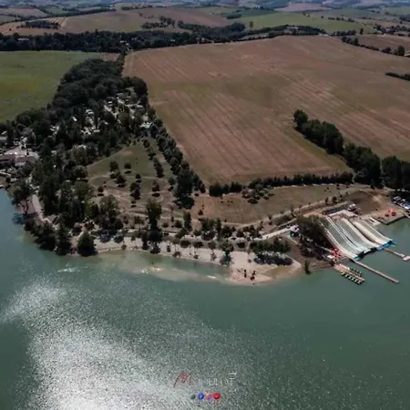 Camping 3 Etoiles - Piscine - Ccaaaef Nailloux