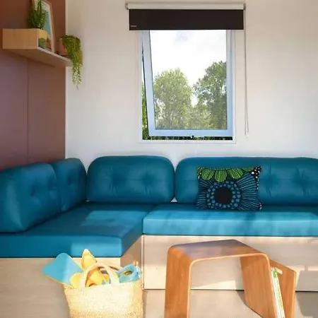 Camping 3 Etoiles - Piscine - Ccaaaef *