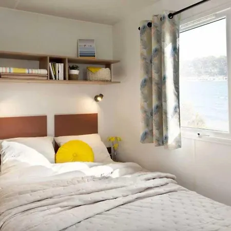 مكان تخييم 3 Etoiles - Piscine - Ccaaaef Nailloux